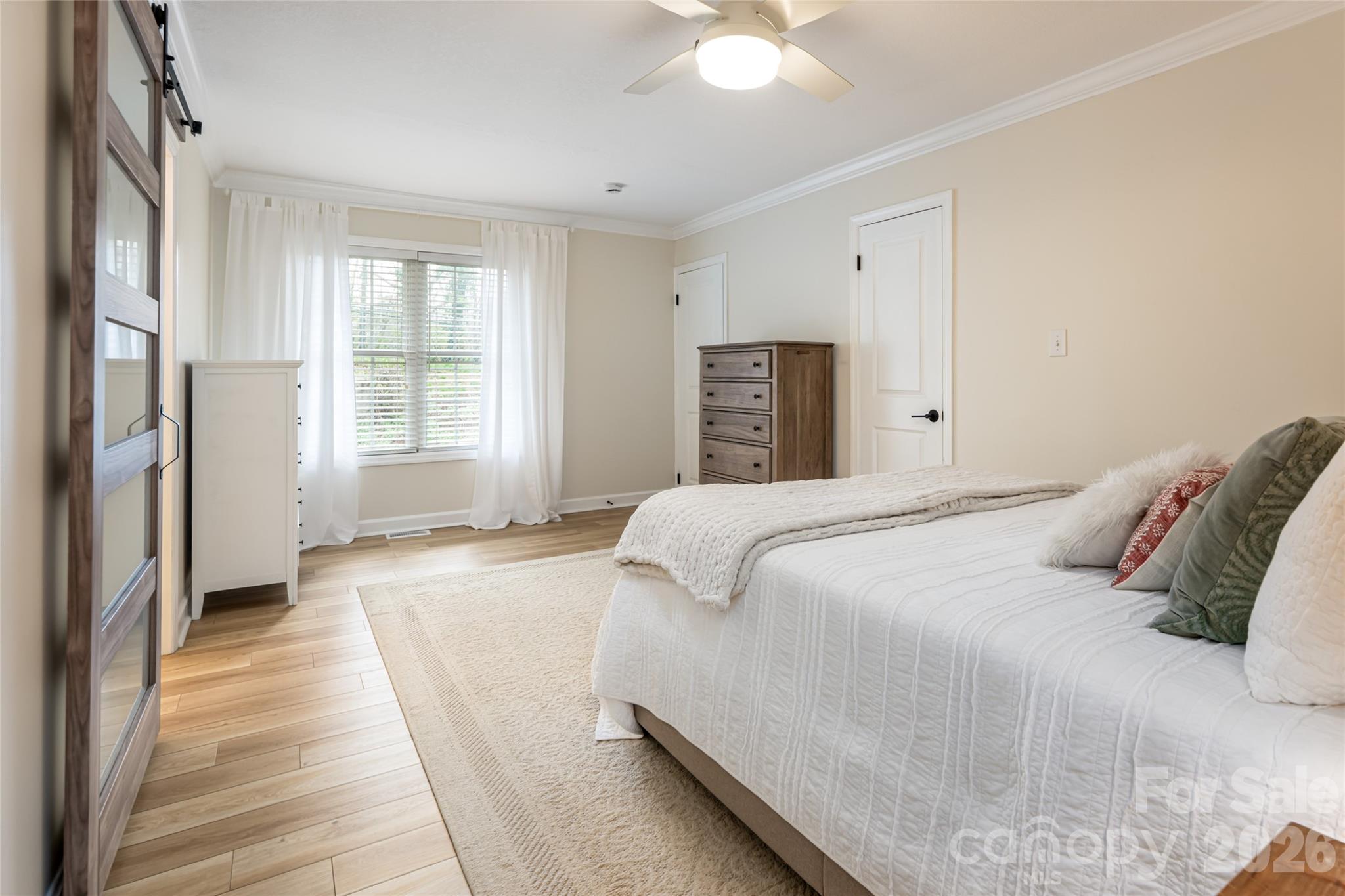 20 Pinehurst Road Asheville, NC 28805 - Photo 4 of 40