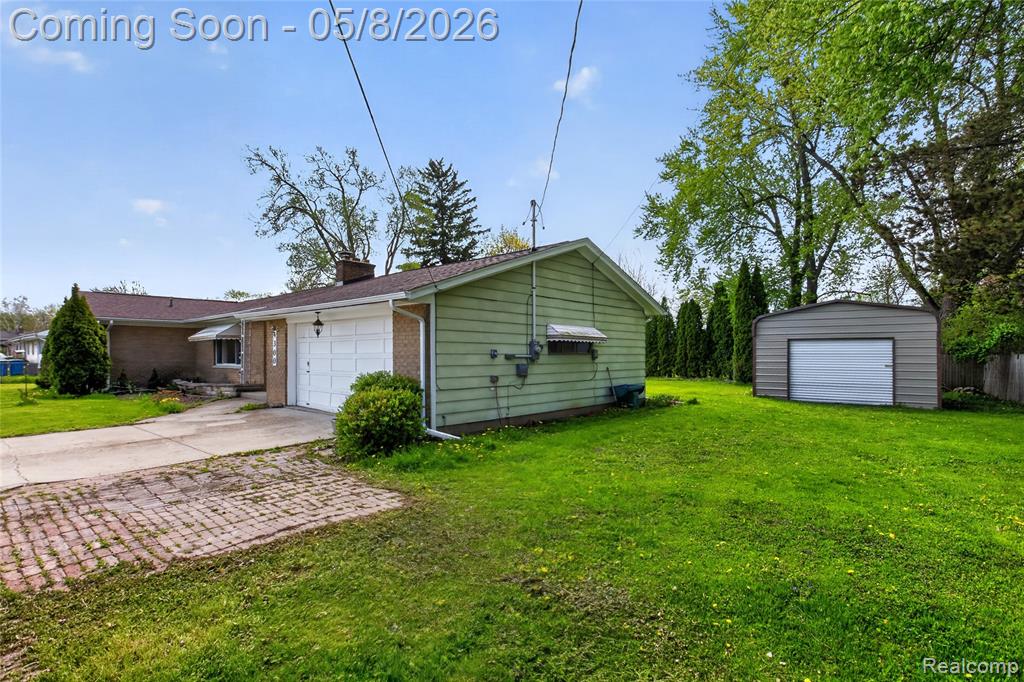 4300 South Washington Road Saginaw, MI 48601 - Photo 4 of 30