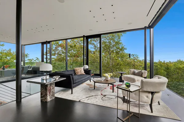 $185,000 | 1052 Noyac Path, Water Mill, NY 11976