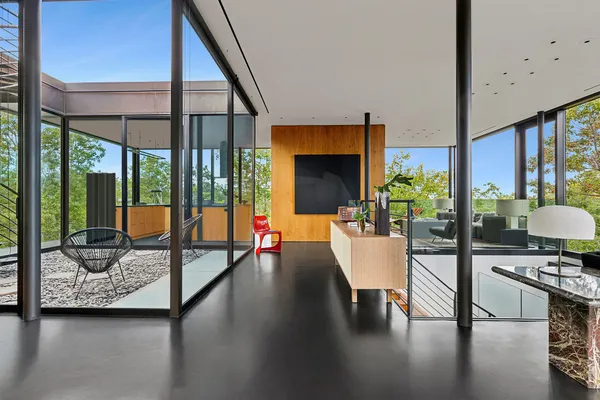 $185,000 | 1052 Noyac Path, Water Mill, NY 11976