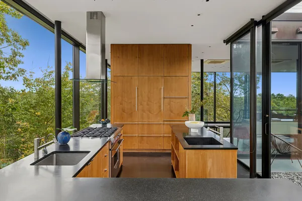 $185,000 | 1052 Noyac Path, Water Mill, NY 11976