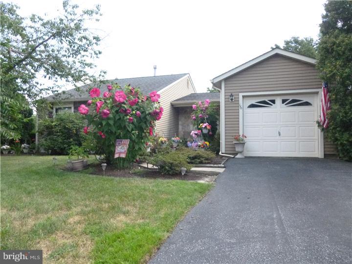 16 Hawthorne Road Sicklerville, NJ 08081 - Photo 1 of 17 Exterior Front