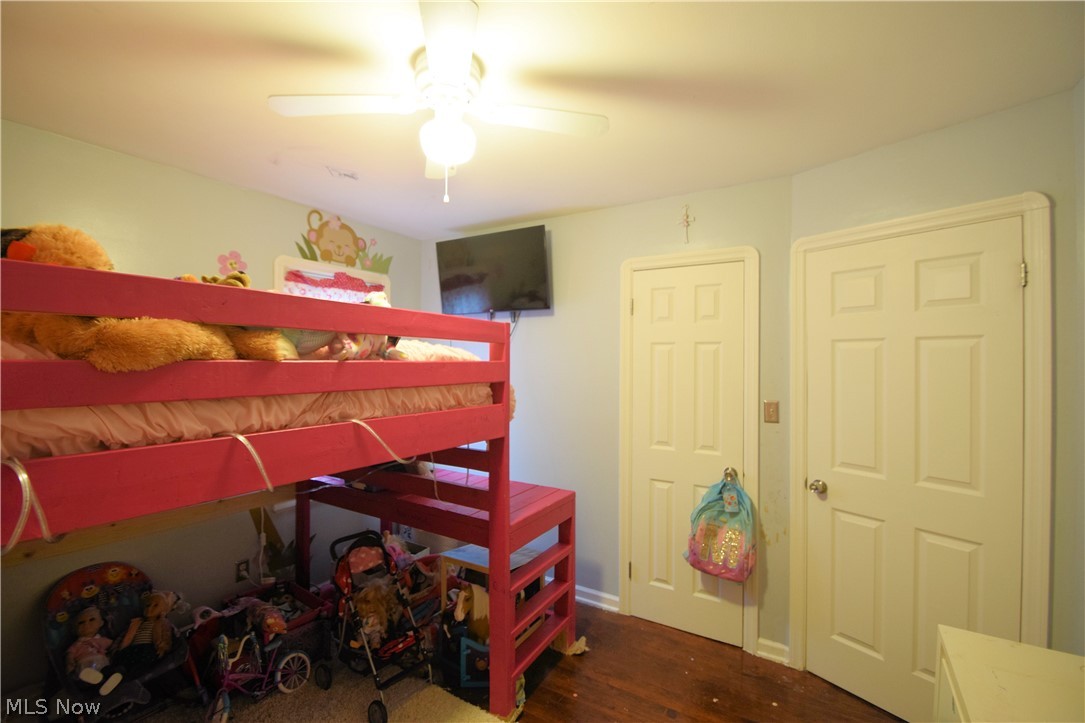 6445 Olde York Road Cleveland, OH 44130 - Photo 17 of 33 Gallery Image 17