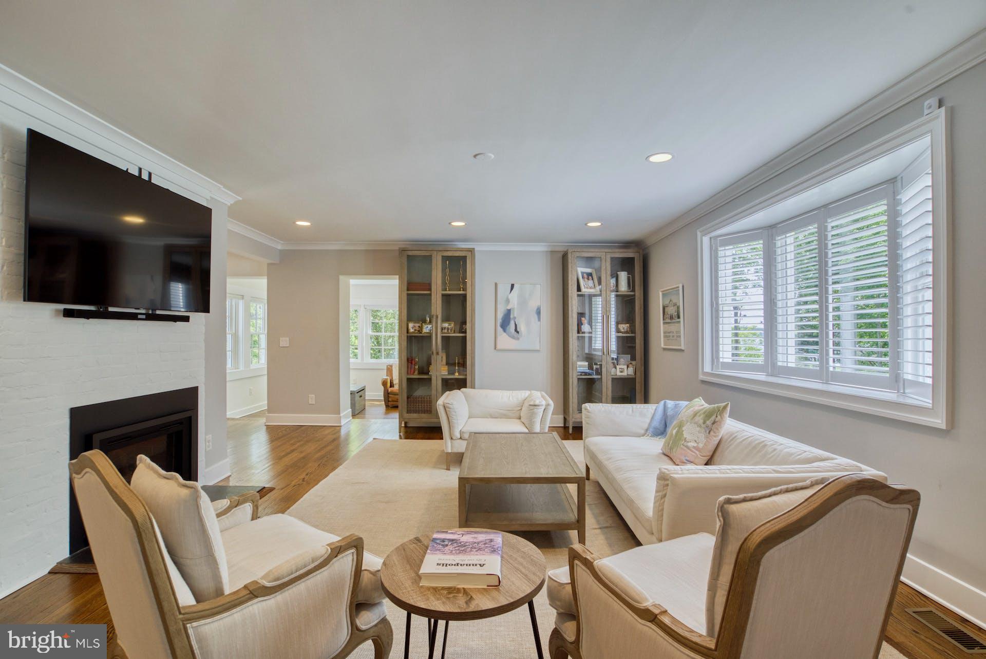 209 Norwood Road Annapolis, MD 21401 - Photo 13 of 86