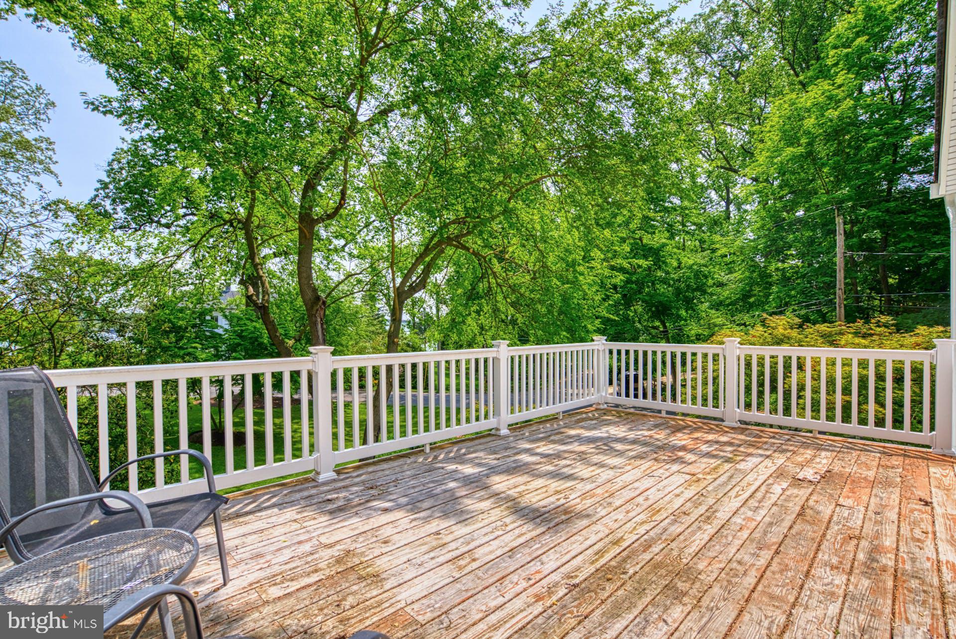209 Norwood Road Annapolis, MD 21401 - Photo 35 of 86 Primary suite deck with water views