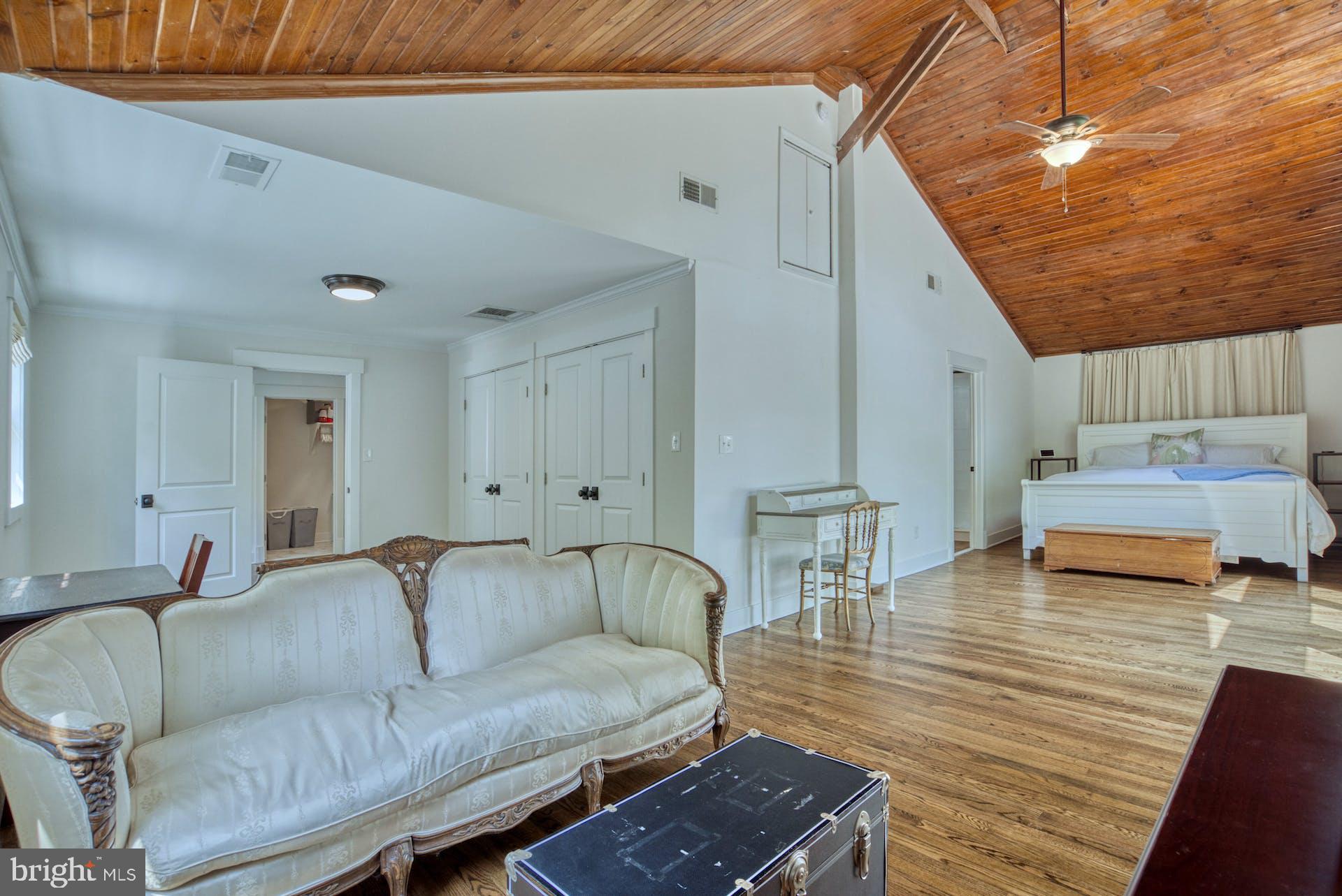 209 Norwood Road Annapolis, MD 21401 - Photo 37 of 86 Primary suite