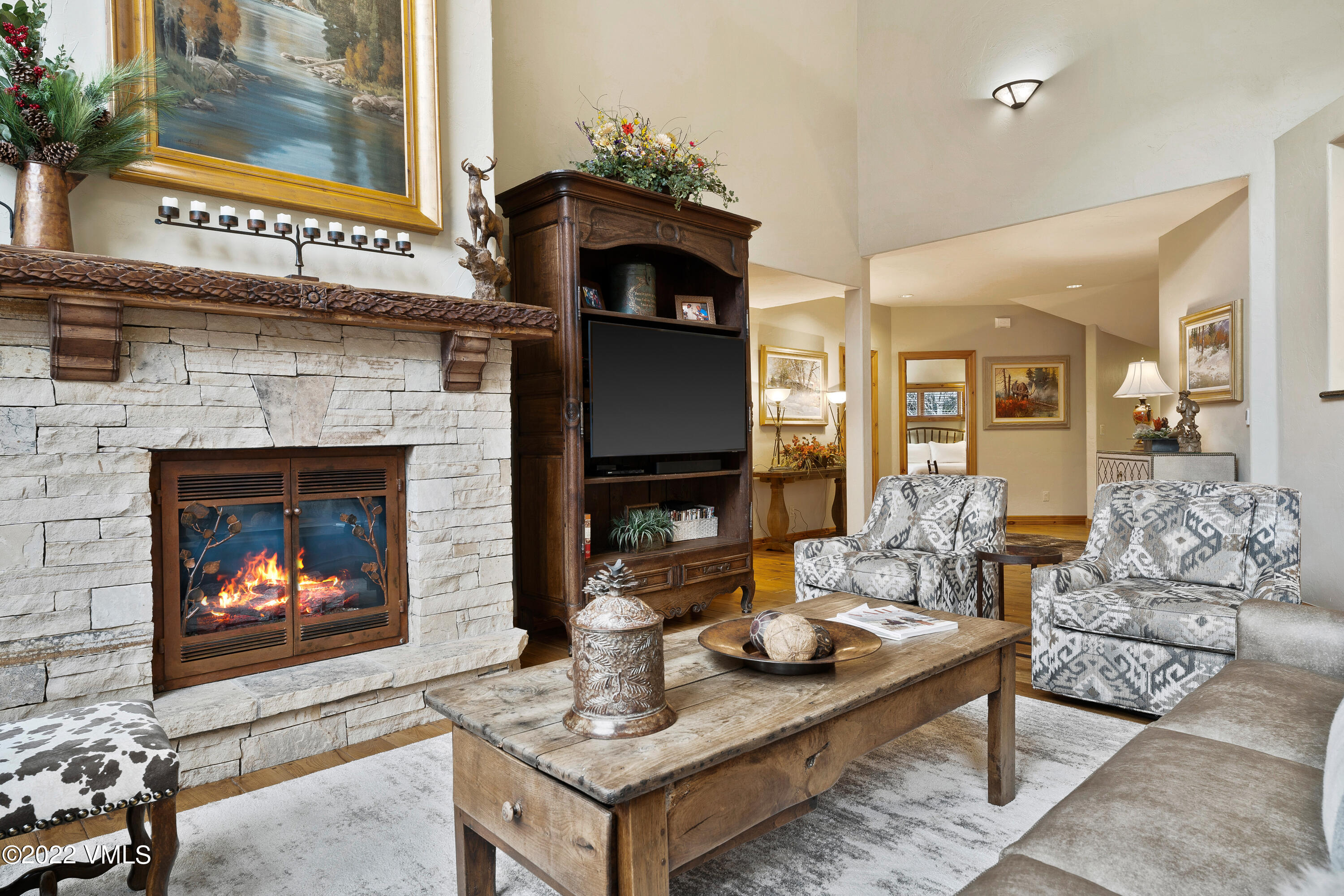 254 Arrowhead Drive, Unit B Edwards, CO 81632 - Photo 13 of 45 a living room with furniture and a fireplace