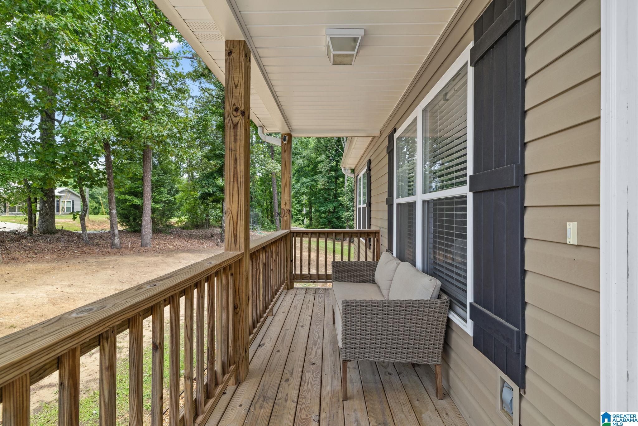 212 Sitton Road Hayden, AL 35079 - Photo 4 of 25