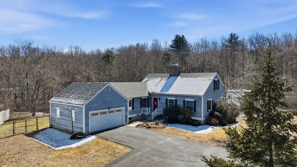 $449,900 | 284 Warren Road, Brimfield, MA 01010