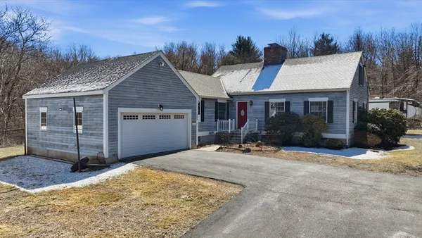 $449,900 | 284 Warren Road, Brimfield, MA 01010