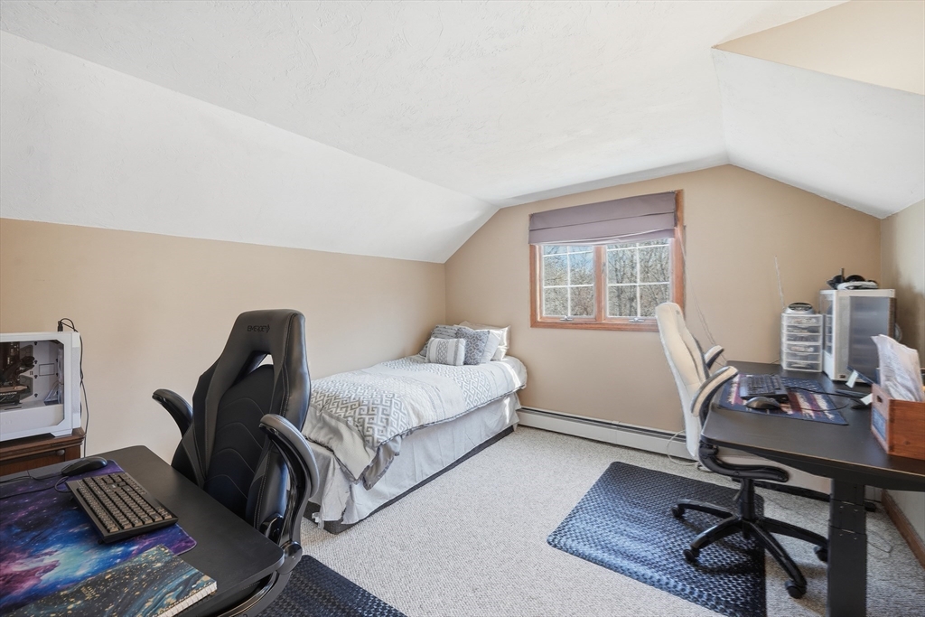 284 Warren Road Brimfield, MA 01010 - Photo 25 of 37