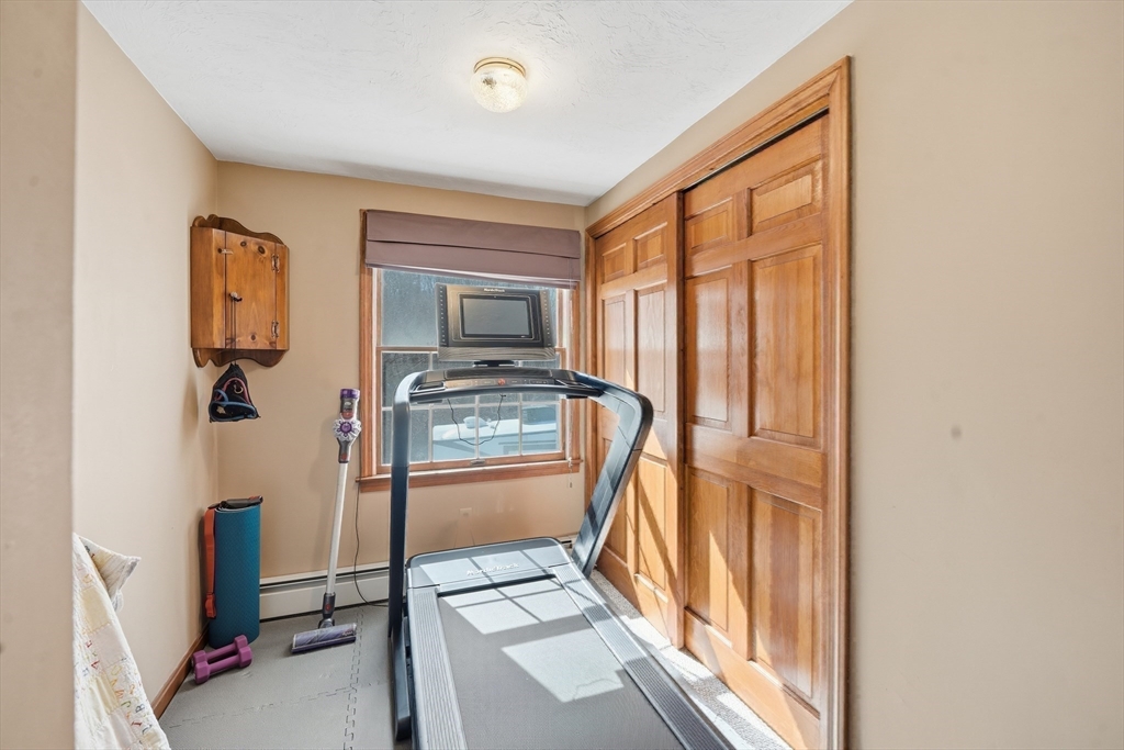 284 Warren Road Brimfield, MA 01010 - Photo 27 of 37