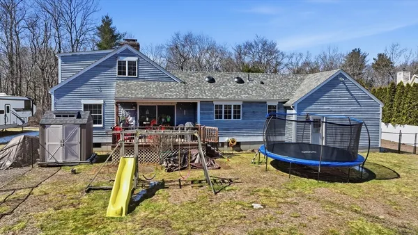 $449,900 | 284 Warren Road, Brimfield, MA 01010