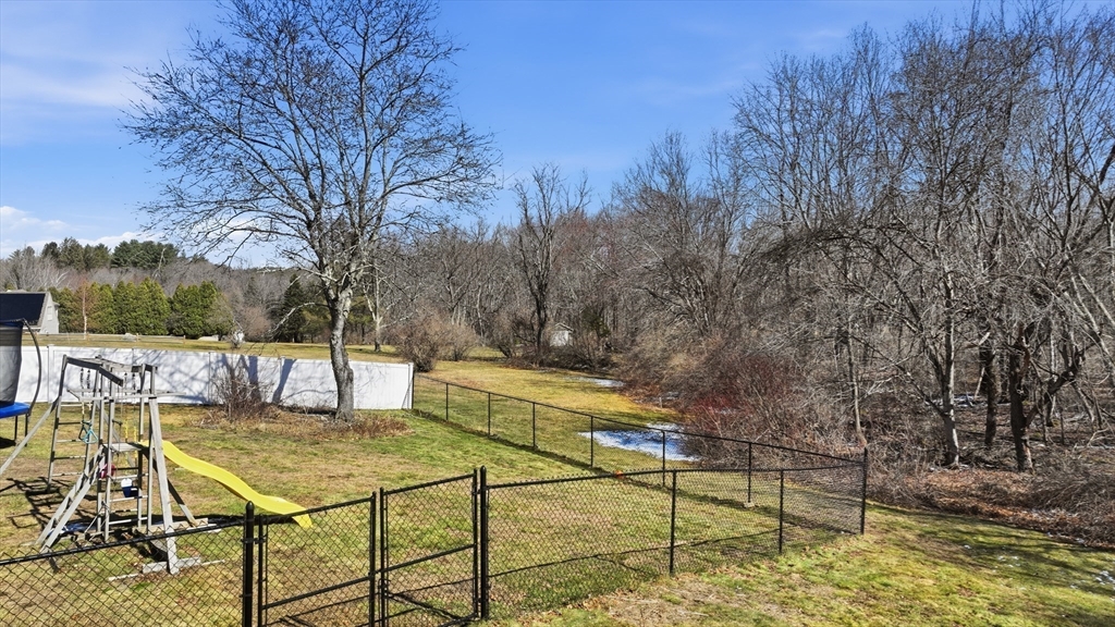 284 Warren Road Brimfield, MA 01010 - Photo 33 of 37