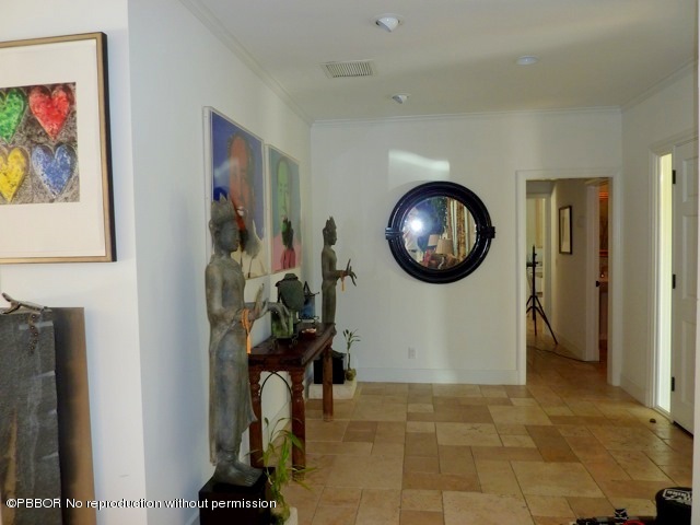 332 Eden Road Palm Beach, FL 33480 - Photo 19 of 26 Foyer