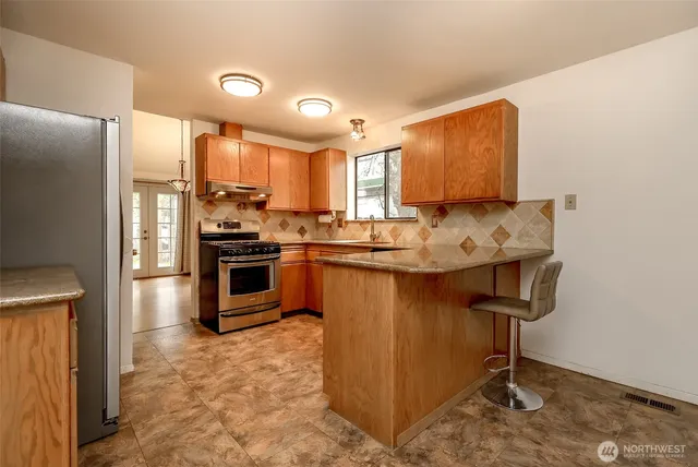 $3,700 | 3223 South 372nd Street, Auburn, WA 98001