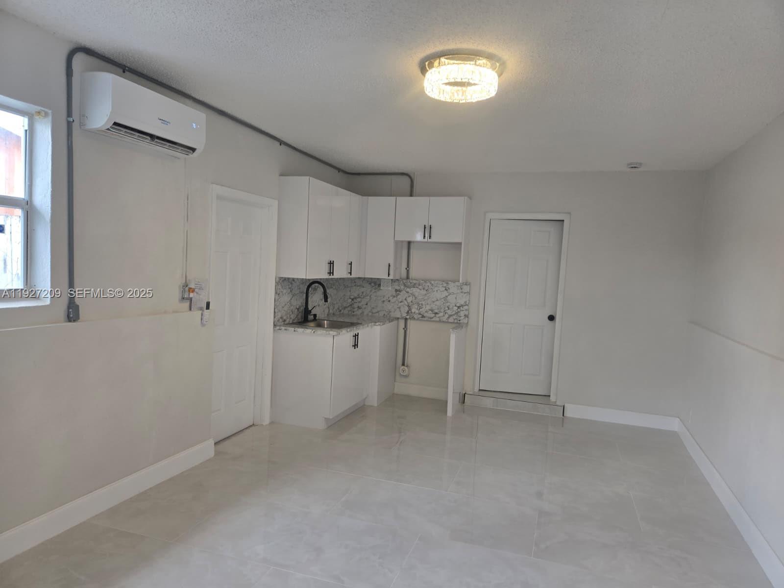 6455 Custer Street Hollywood, FL 33024 - Photo 11 of 16