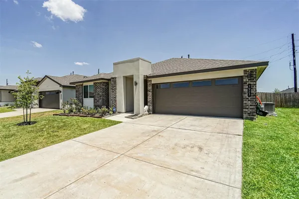 $244,990 | 7923 Suffolk Vly Lane, Rosharon, TX 77583