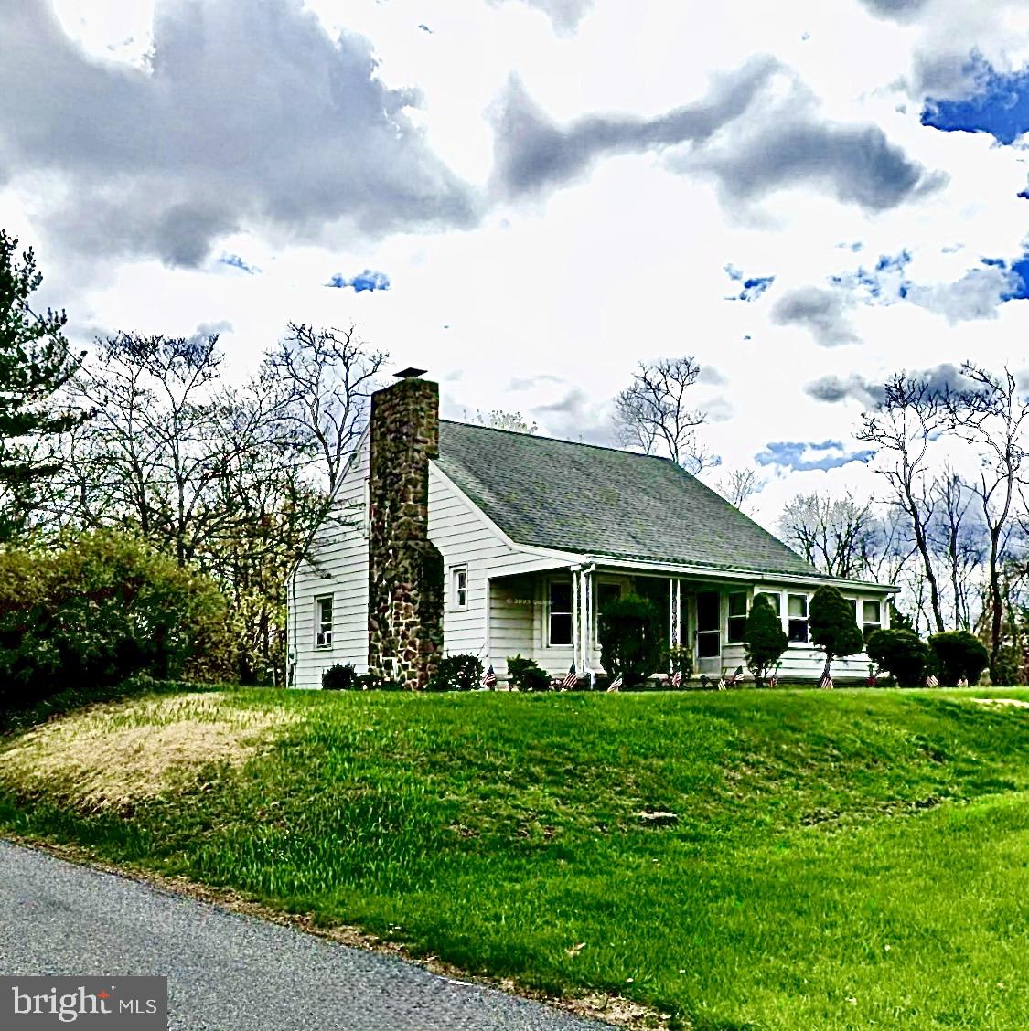 257 Valley Road Birdsboro, PA 19508 - Photo 1 of 1 Front view 2+AC 4BR 2BA GARAGE CORNER LOT