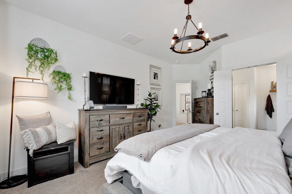 9710 Tanglemede Street Austin, TX 78748 - Photo 19 of 28