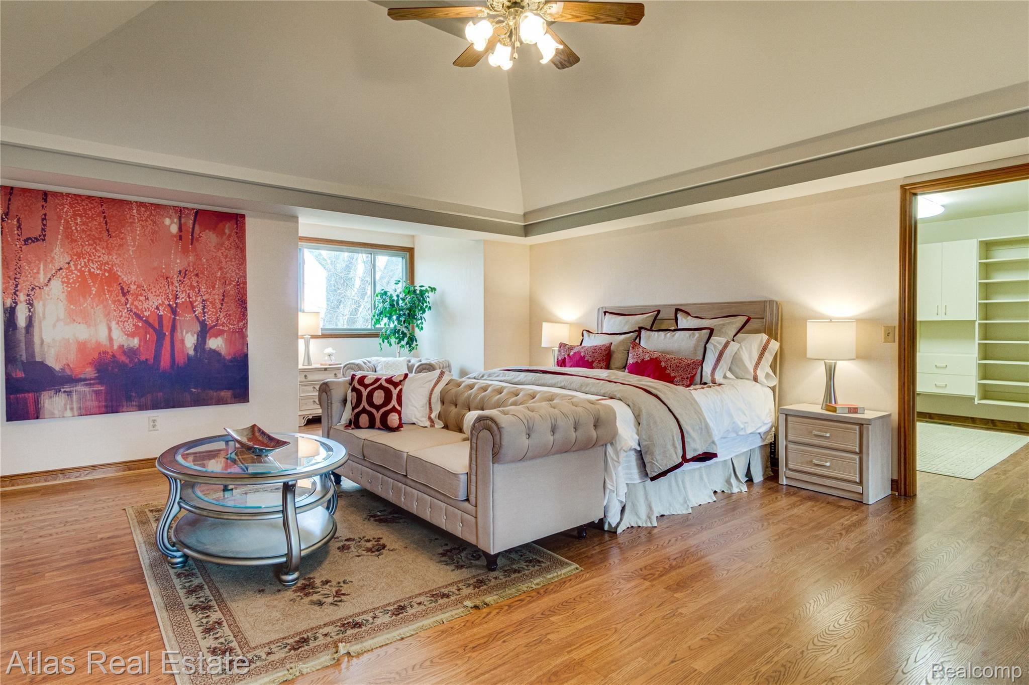 7217 Perry Road Grand Blanc, MI 48439 - Photo 63 of 84 Interiors (38 of 59).jpg