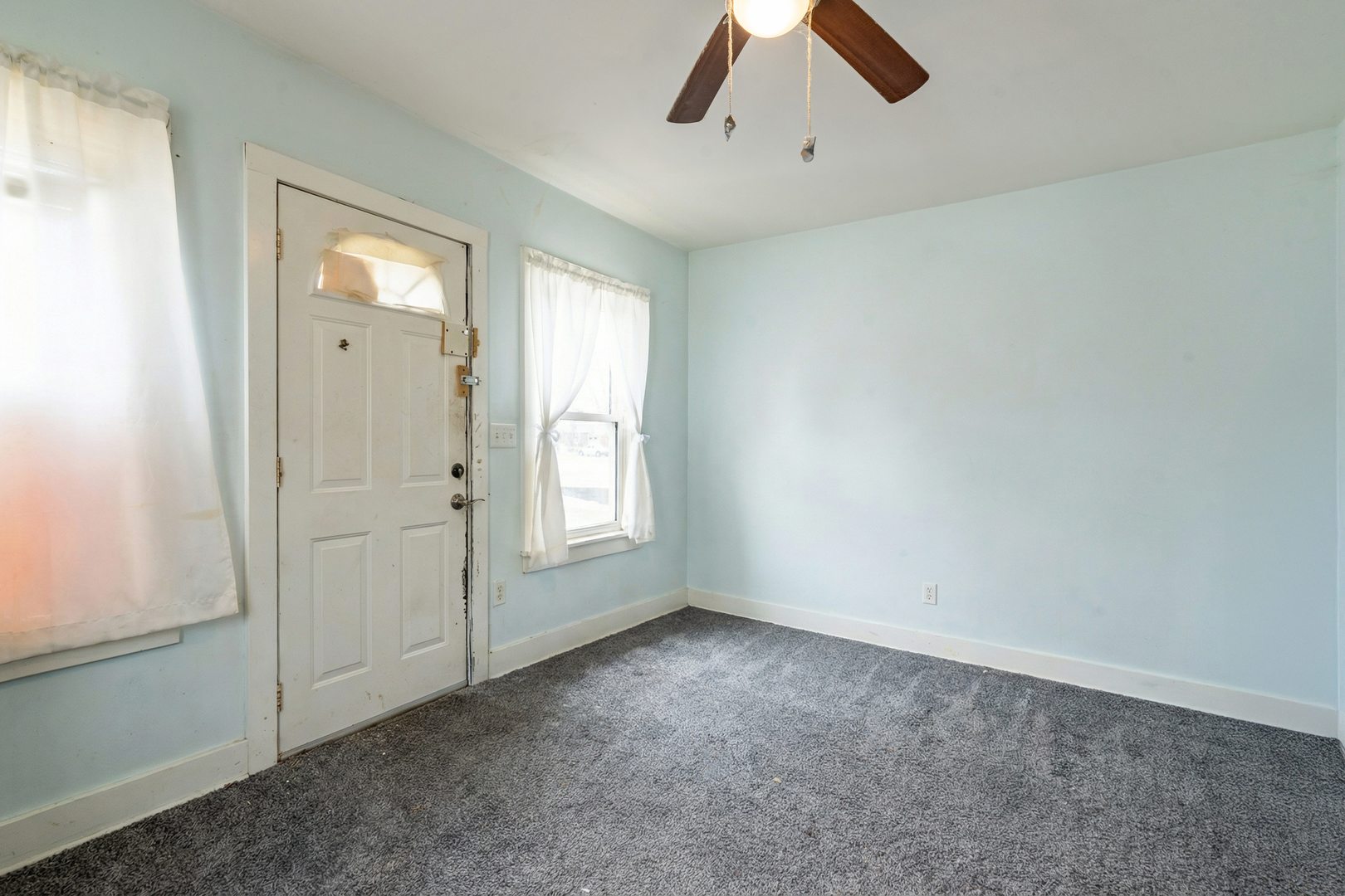 217 12th Street East Moline, IL 61244 - Photo 5 of 19