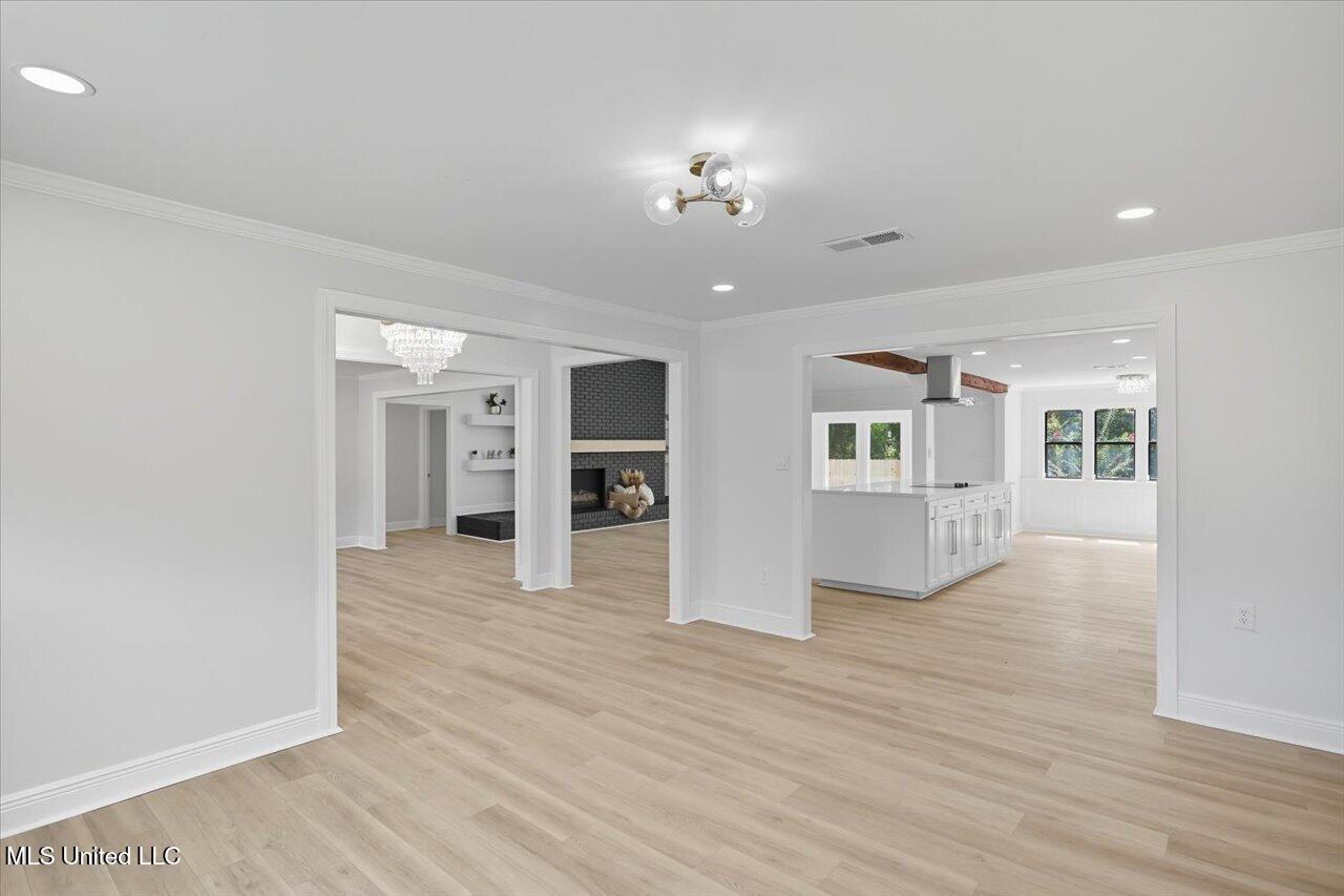 143 Rolling Meadows Drive Jackson, MS 39211 - Photo 20 of 47 20-143 Rolling Meadows Dr. _ Home Tours