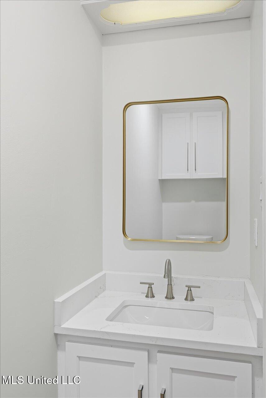 143 Rolling Meadows Drive Jackson, MS 39211 - Photo 27 of 47 27-143 Rolling Meadows Dr. _ Home Tours