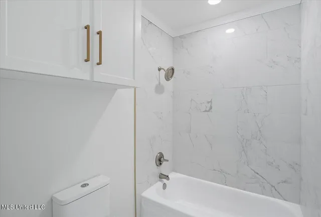 $449,900 | 143 Rolling Meadows Drive, Jackson, MS 39211