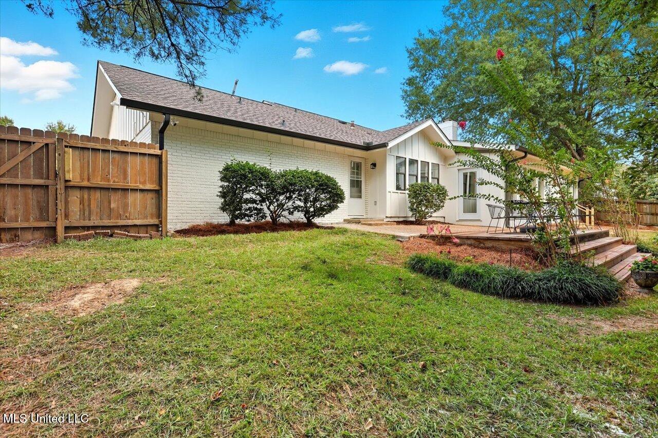 143 Rolling Meadows Drive Jackson, MS 39211 - Photo 42 of 47 42-143 Rolling Meadows Dr. _ Home Tours