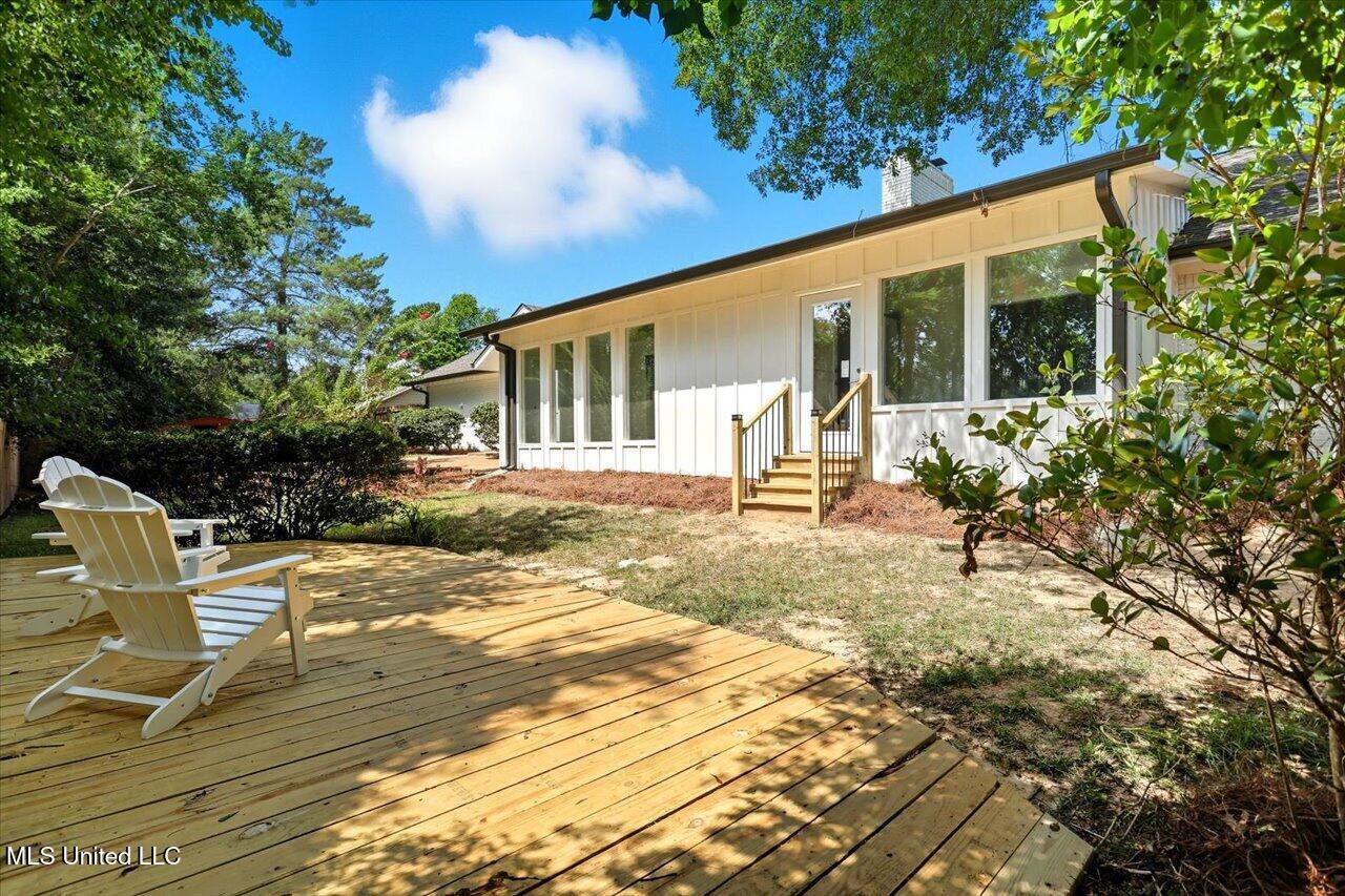 143 Rolling Meadows Drive Jackson, MS 39211 - Photo 45 of 47 45-143 Rolling Meadows Dr. _ Home Tours