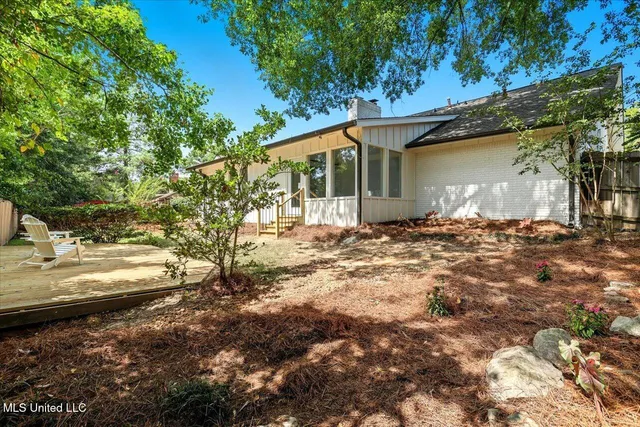 $449,900 | 143 Rolling Meadows Drive, Jackson, MS 39211