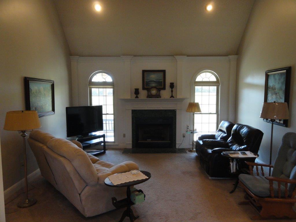 373 Hopkins Bridge Road Unionville, TN 37180 - Photo 2 of 30 Gallery Image 2