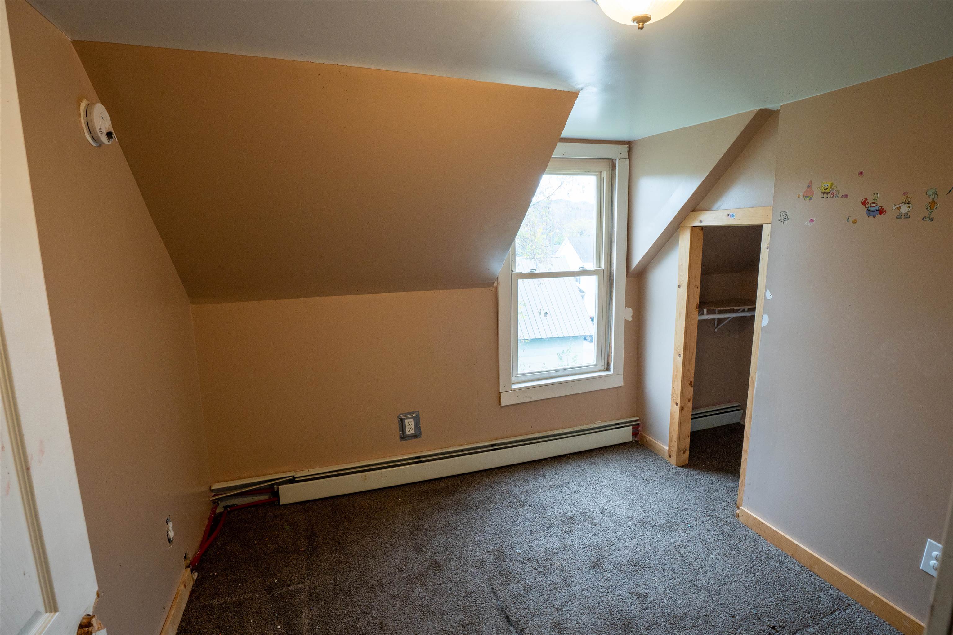 56 Iceland Street Berlin, NH 03570 - Photo 9 of 27