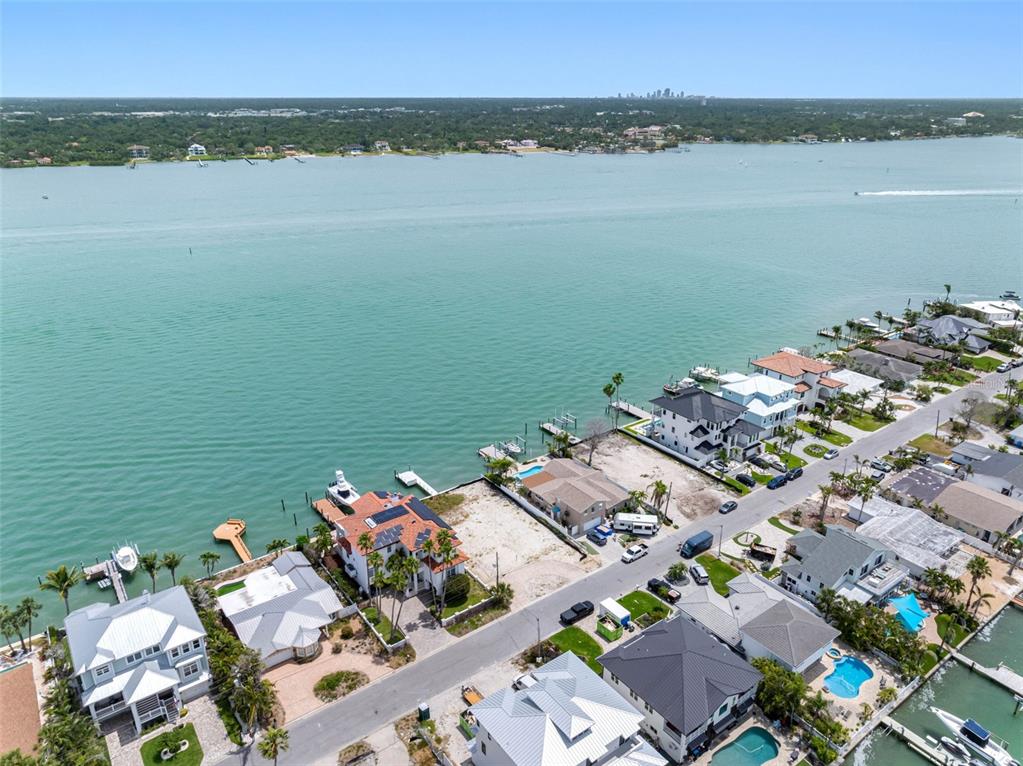 11285 9th Street East Treasure Island, FL 33706 - Photo 12 of 30 an aerial view of a houses with a lake