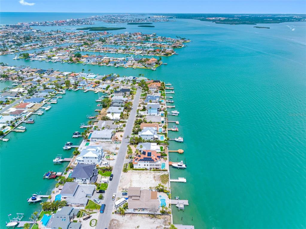 11285 9th Street East Treasure Island, FL 33706 - Photo 7 of 30 a view of a city with an ocean view