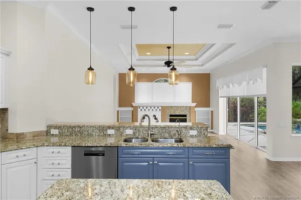 $1,430,000 | 221 Southwest Lake Rush Court, Palm City, FL 34990