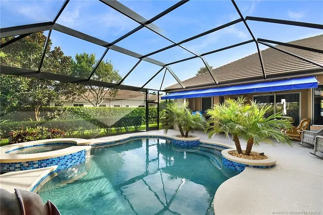 $1,490,000 | 221 Southwest Lake Rush Court, Palm City, FL 34990