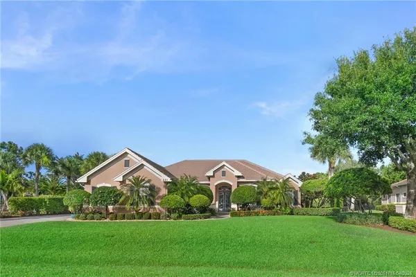 $1,430,000 | 221 Southwest Lake Rush Court, Palm City, FL 34990