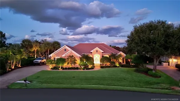 $1,430,000 | 221 Southwest Lake Rush Court, Palm City, FL 34990