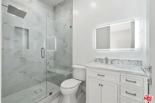 $10,000 | 6717 Sunnyslope Avenue, Van Nuys, CA 91401