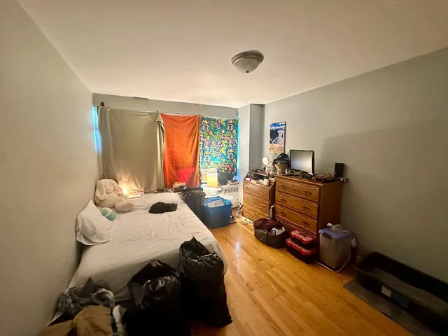 $1,716 | 4180 North Marine Drive, Unit 1608, Chicago, IL 60613