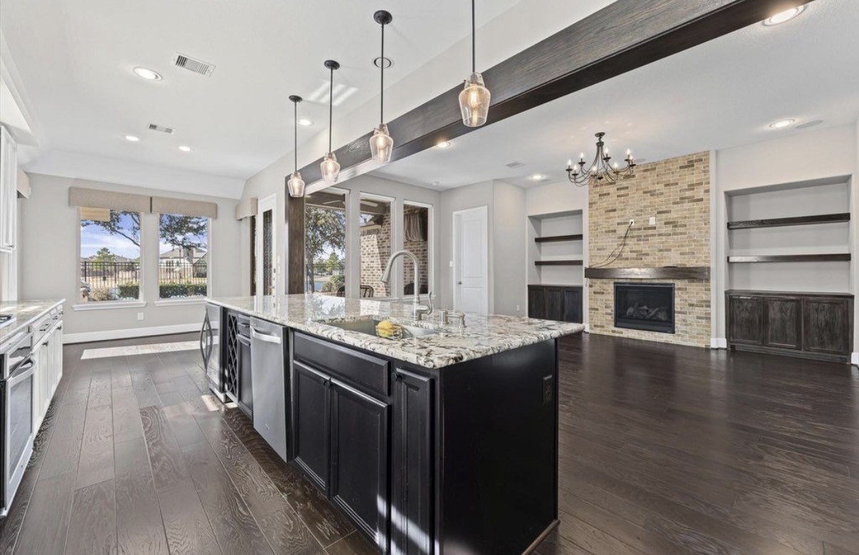 10811 Gates Randal Court Cypress, TX 77433 - Photo 6 of 12