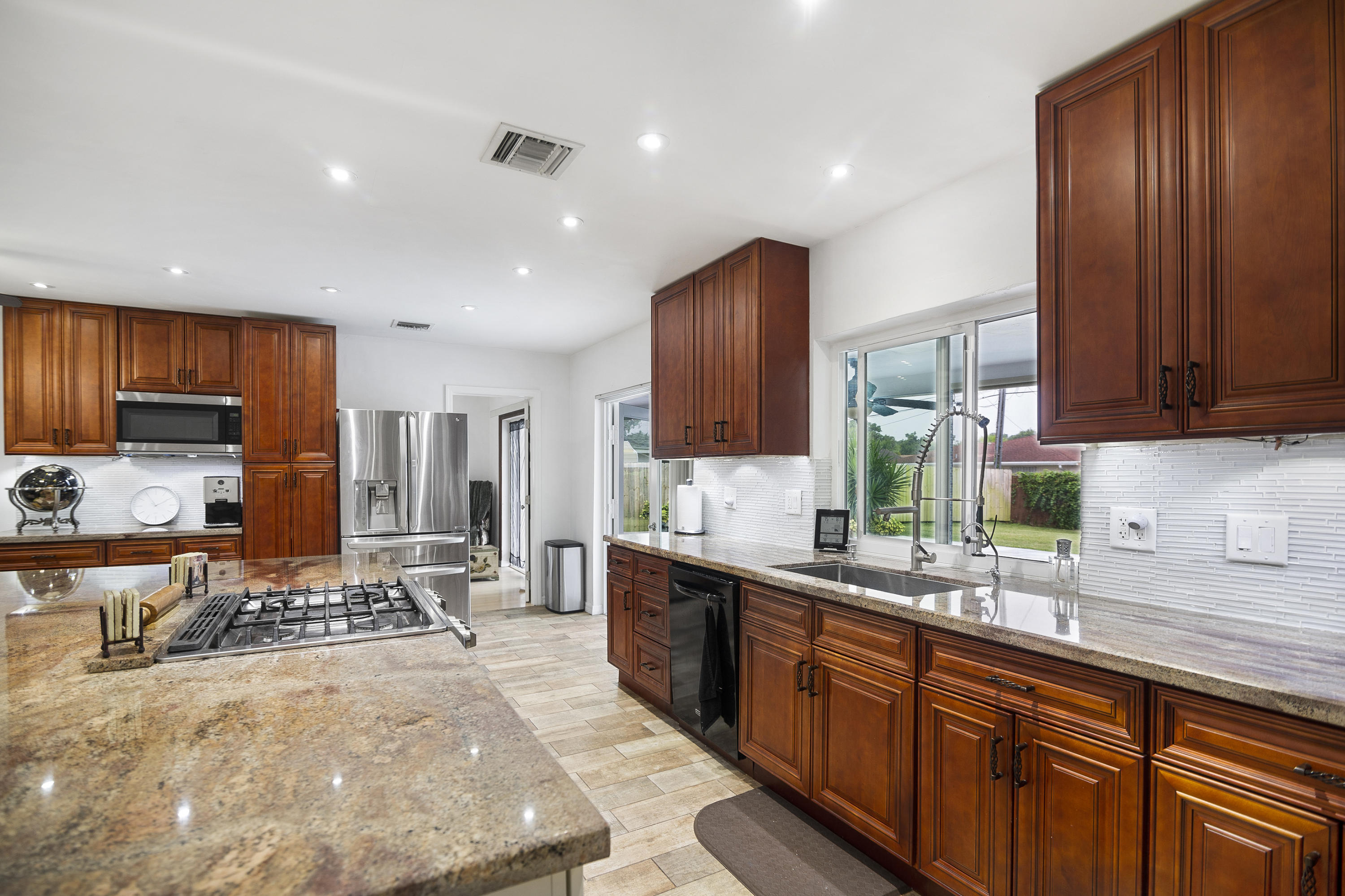 4797 Northwest 5th Terrace Boca Raton, FL 33431 - Photo 8 of 34 4797 NW 5th Terrace-print-008-21-Kitchen