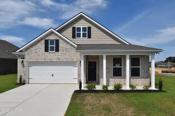 $331,990 | 82 Gateway Drive, Jackson, TN 38305
