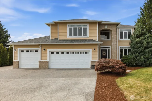 $688,750 | 473 Mountain Cir Drive, Buckley, WA 98321