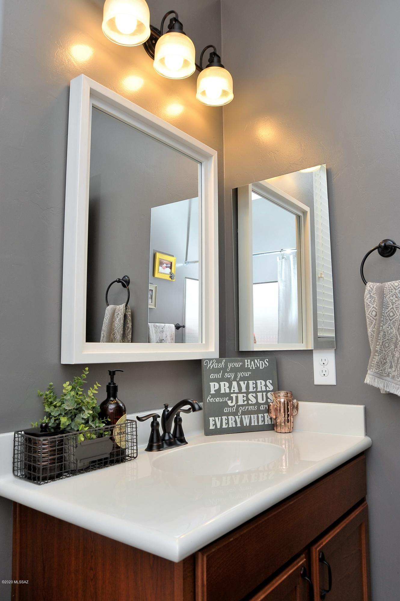 39041 South Running Roses Lane Tucson, AZ 85739 - Photo 33 of 46 Gallery Image 33
