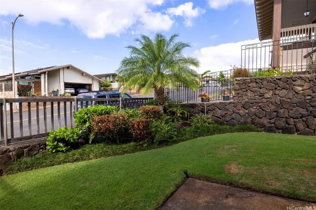 $1,450,000 | 98-1619 Nahele Street, Aiea, HI 96701