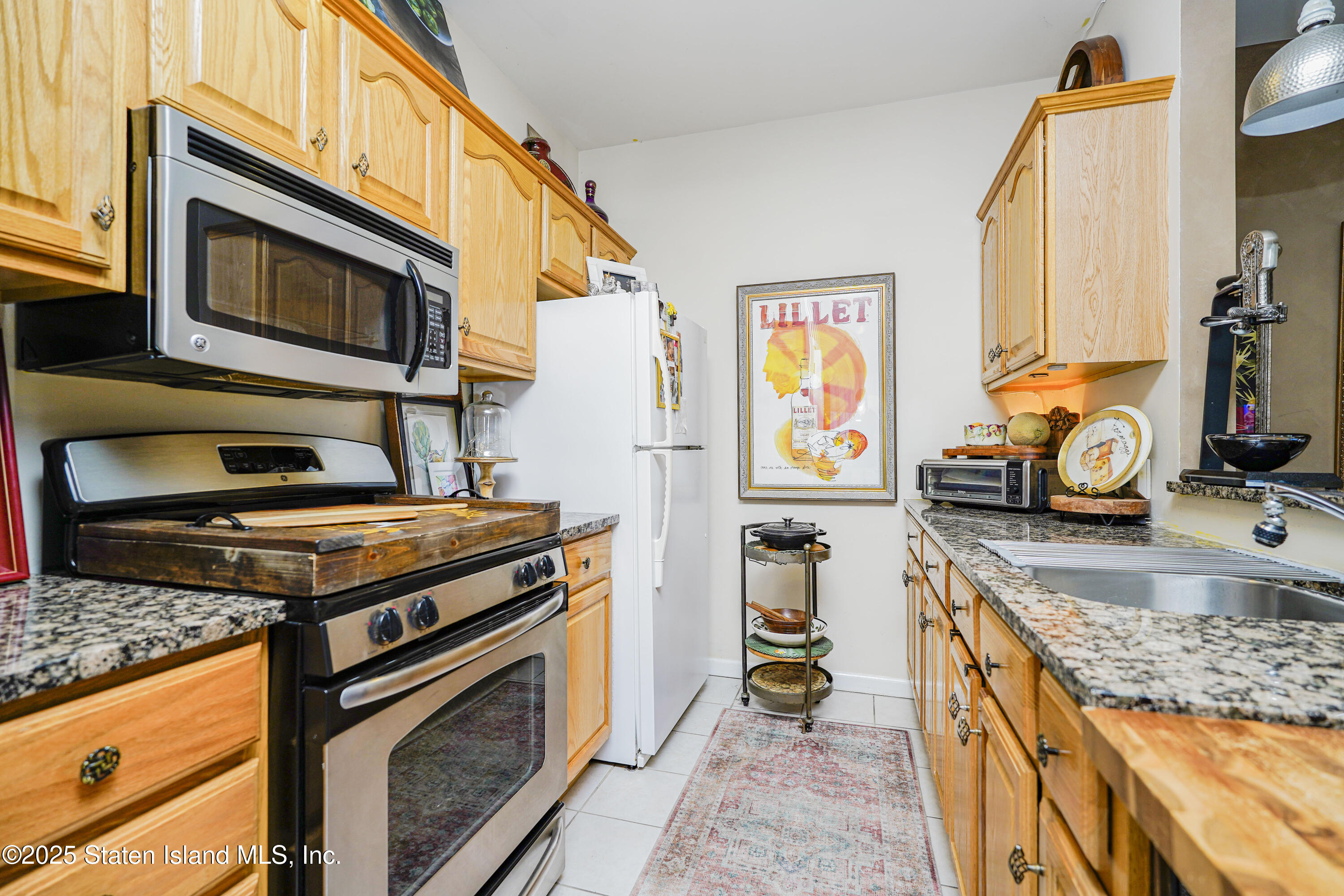 528 Rathbun Avenue Staten Island, NY 10312 - Photo 41 of 50 33
