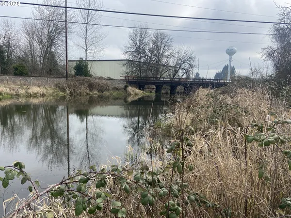 $247,000 | 1480 Ivy Street, Junction City, OR 97448